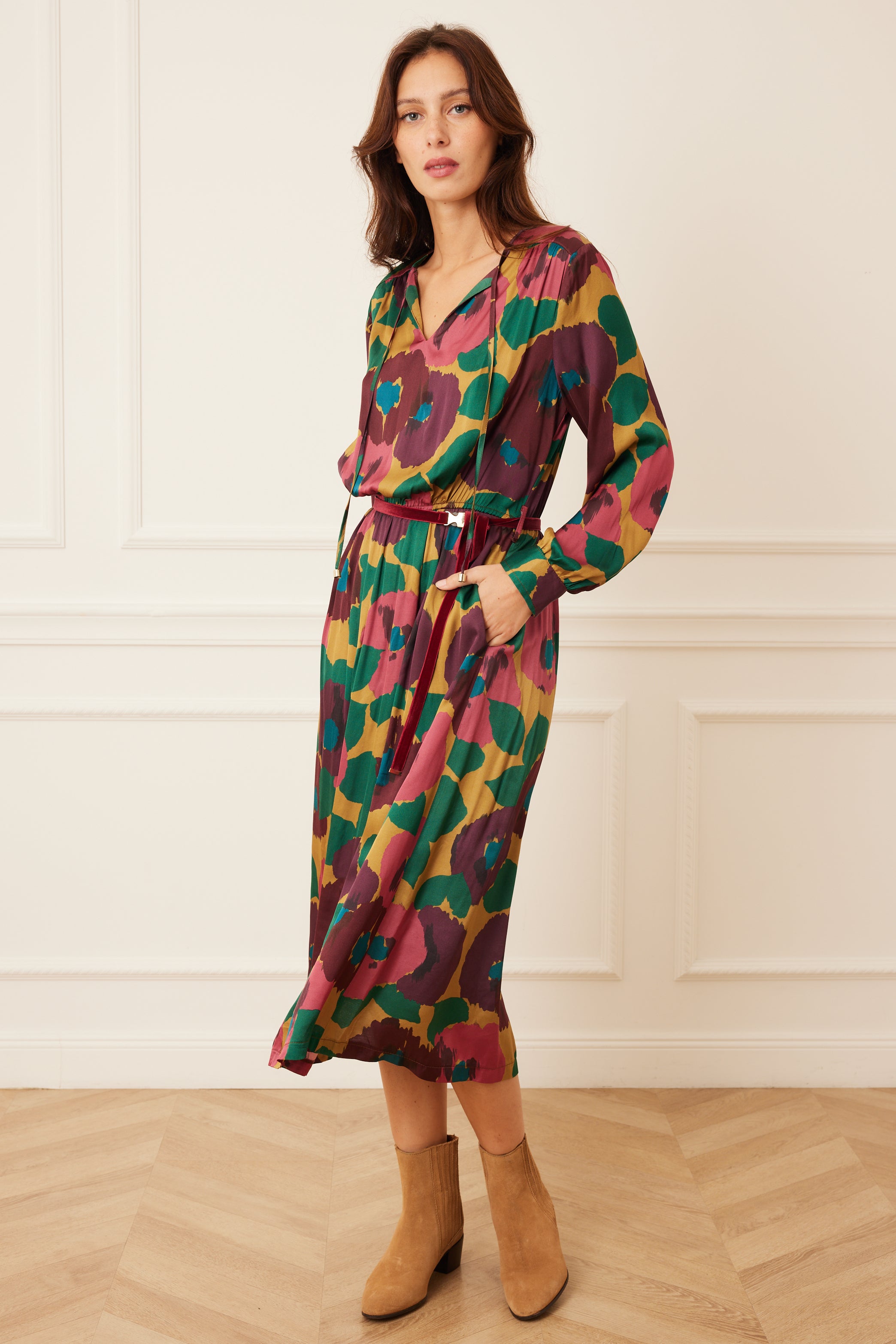 La Petite Française - Robe Réceptive