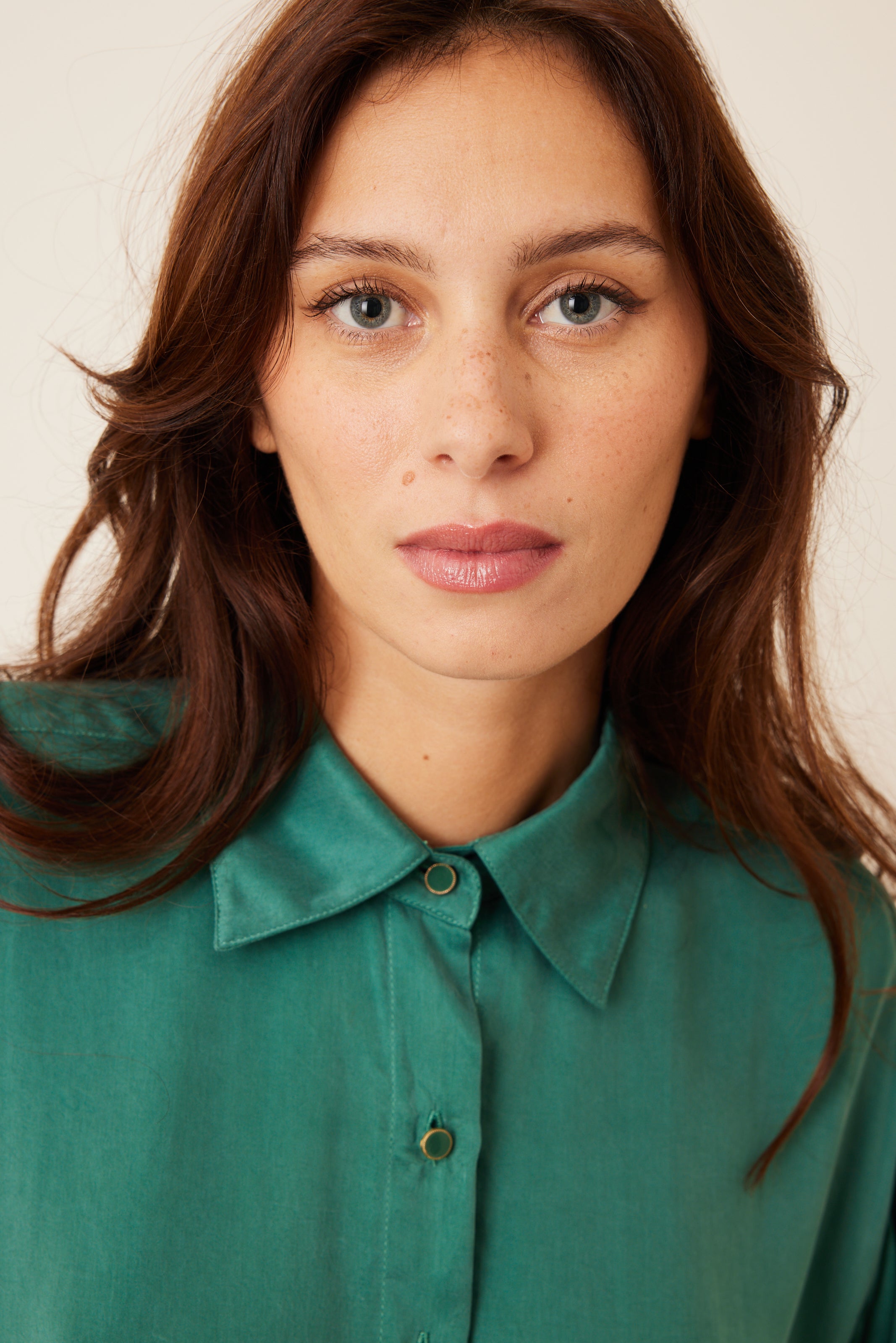 La Petite Française - Chemise Charitable