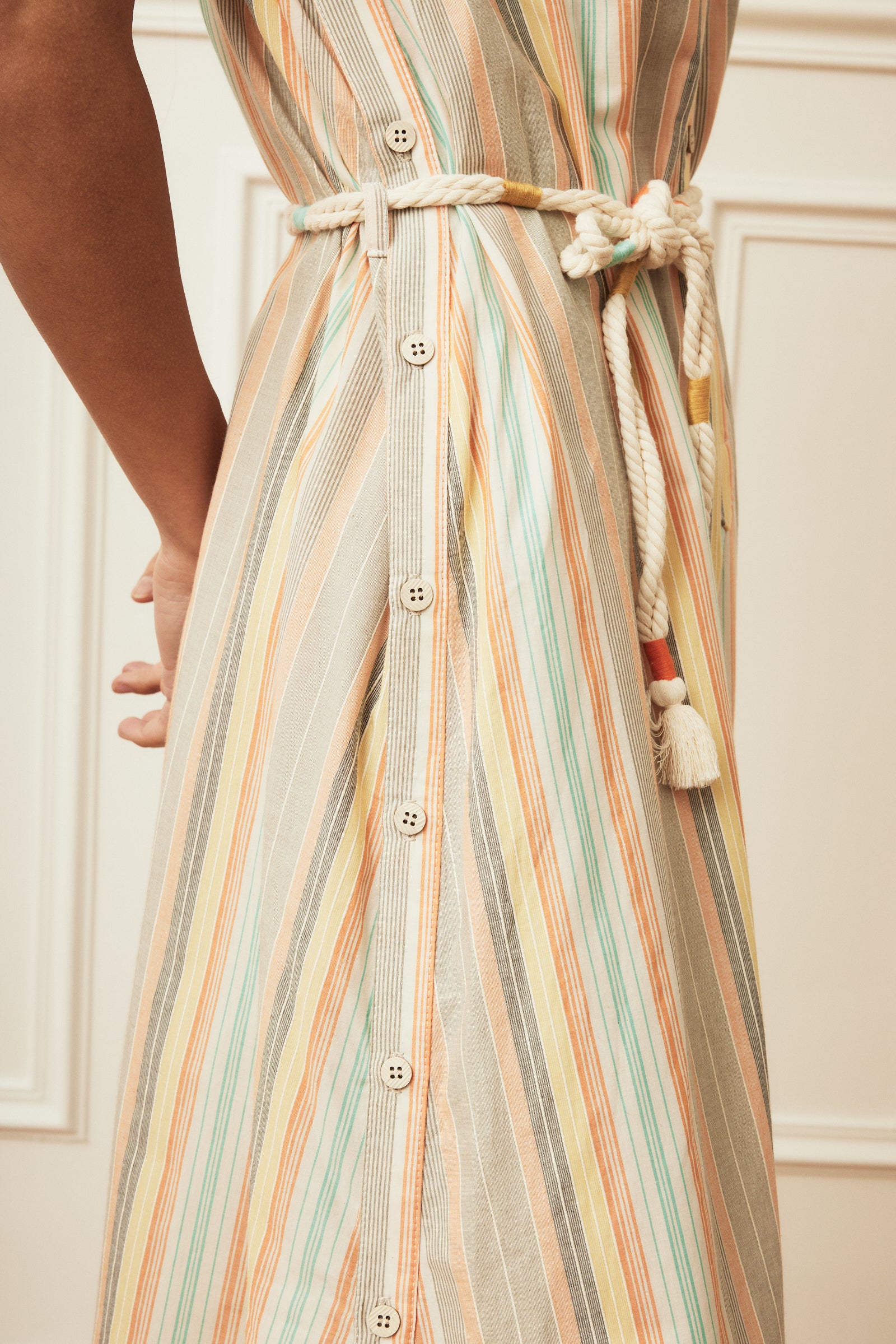 La Petite Française - Robe Reposée