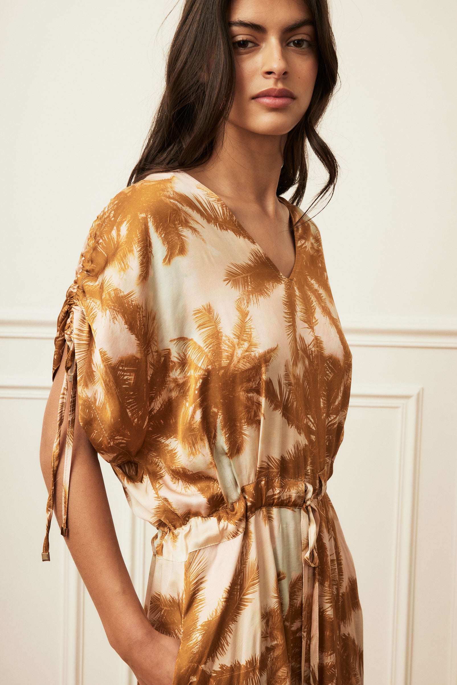 La Petite Française - Robe Rayonnante